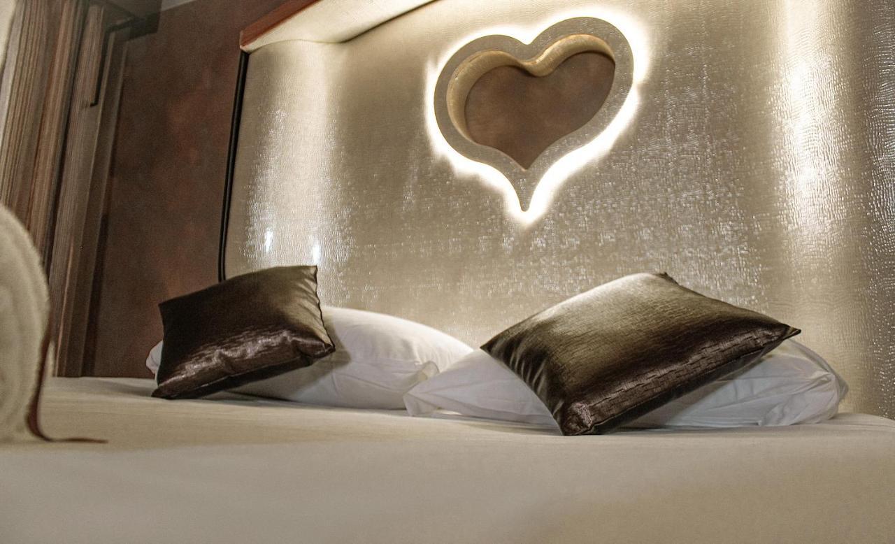Spa B&B Roma D'Autore Il Nido D'Amore Zewnętrze zdjęcie