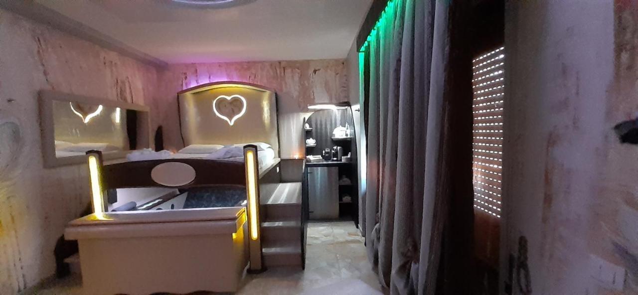 Spa B&B Roma D'Autore Il Nido D'Amore Pokój zdjęcie