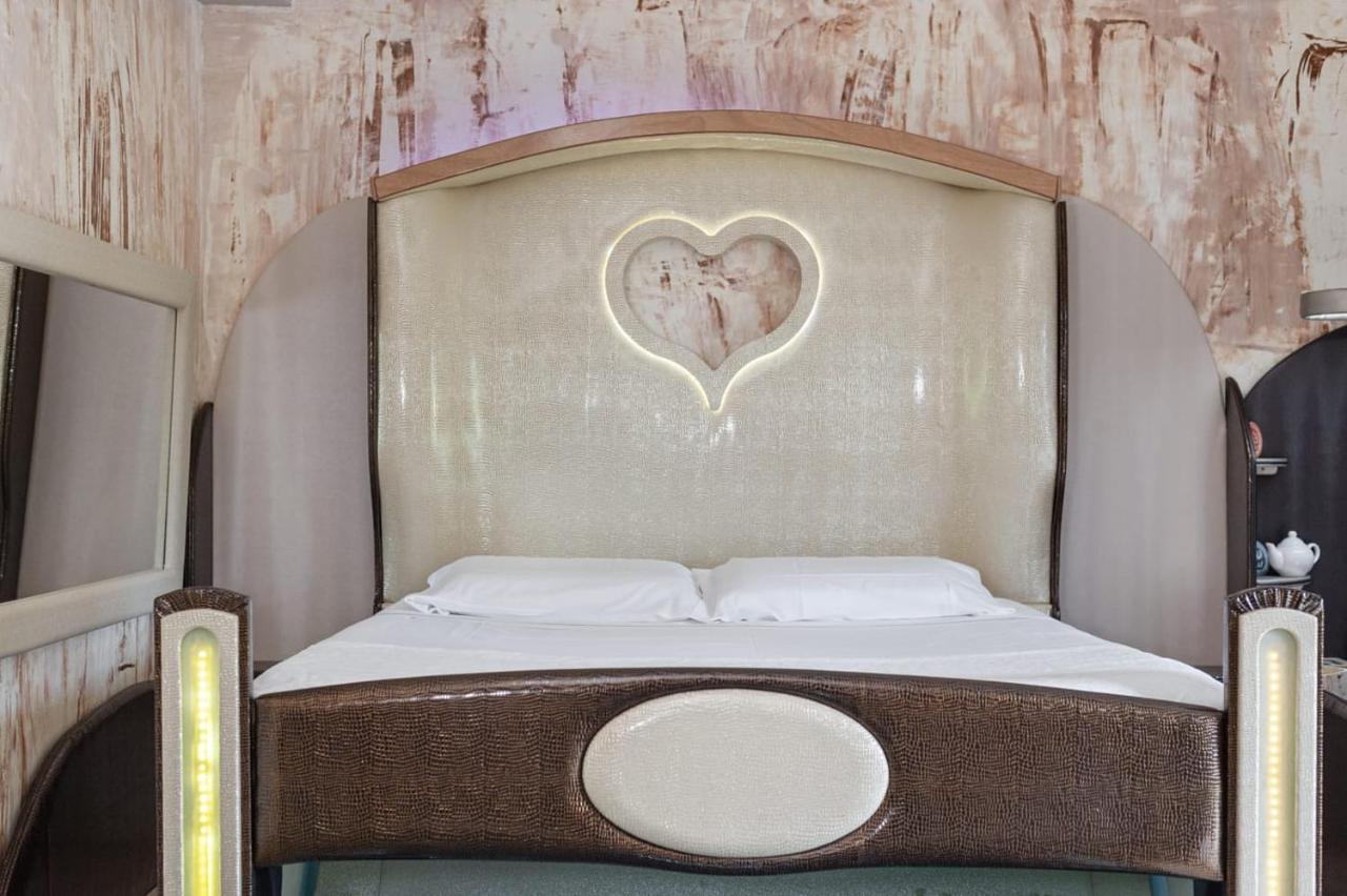 Spa B&B Roma D'Autore Il Nido D'Amore Zewnętrze zdjęcie