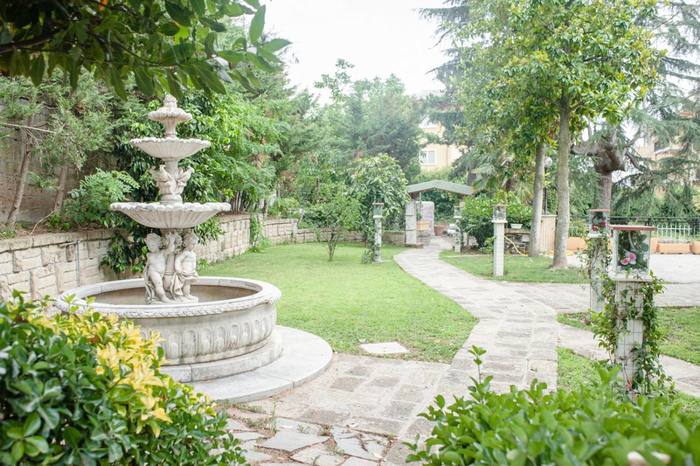 Spa B&B Roma D'Autore Il Nido D'Amore Zewnętrze zdjęcie